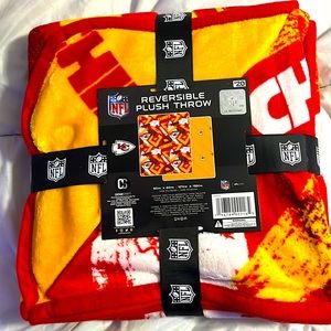 COPY - CHIEFS BLANKET